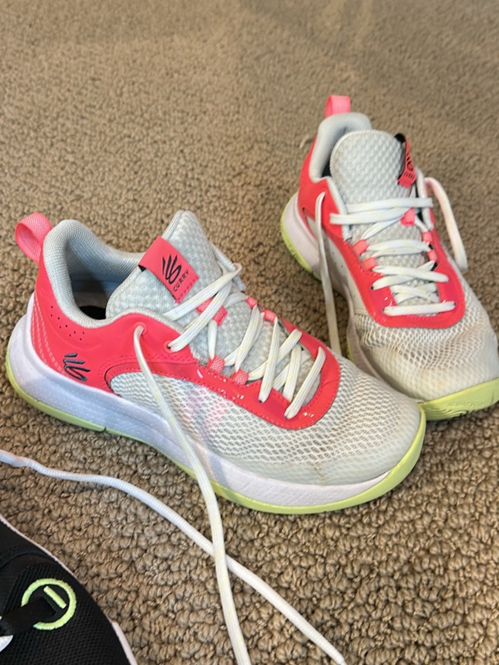 Under Armour Curry sneakers